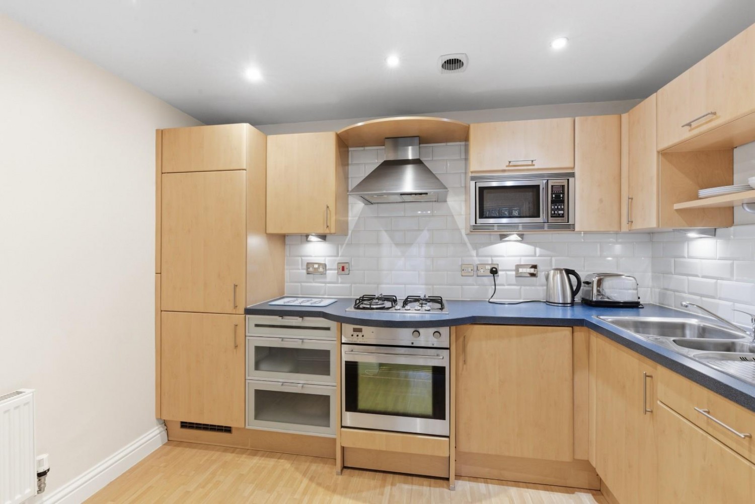 Parc Mont, 11 Park Avenue, Roundhay, Leeds