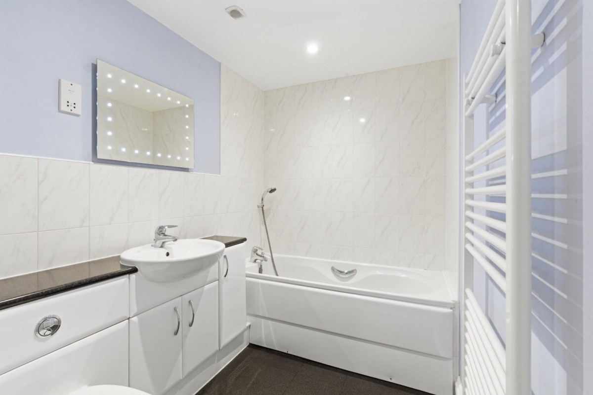 Parc Mont, 11 Park Avenue, Roundhay, Leeds