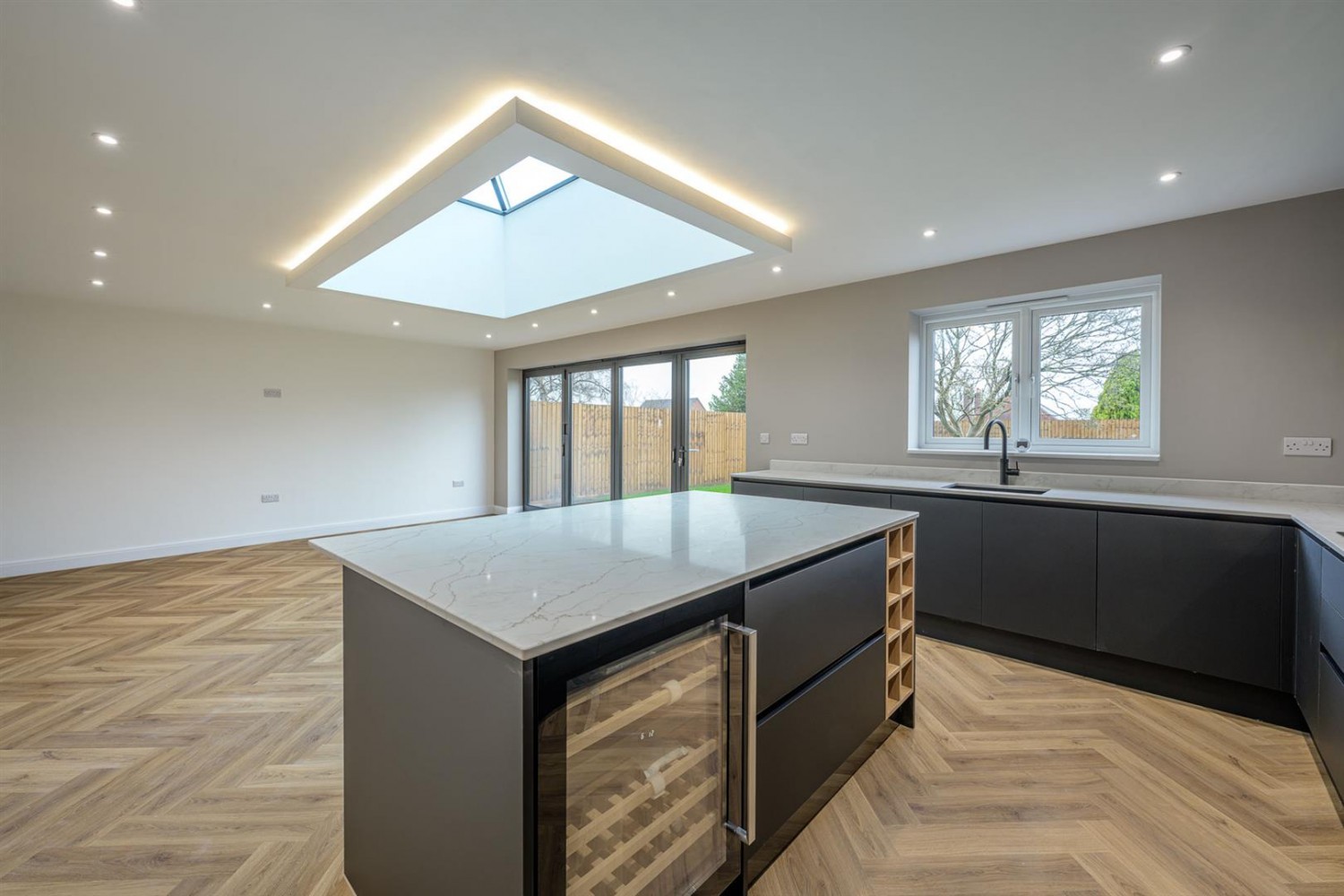 Richmond Park, Kingswinford, DY6 9AA