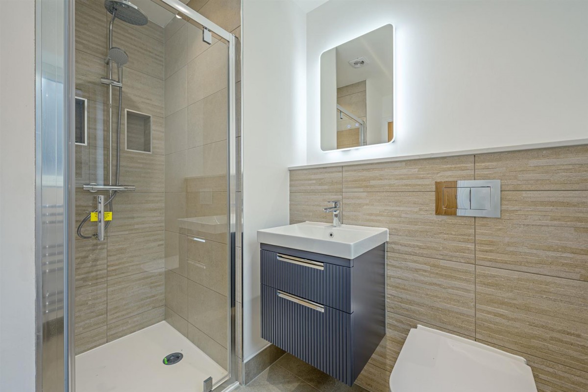 Richmond Park, Kingswinford, DY6 9AA