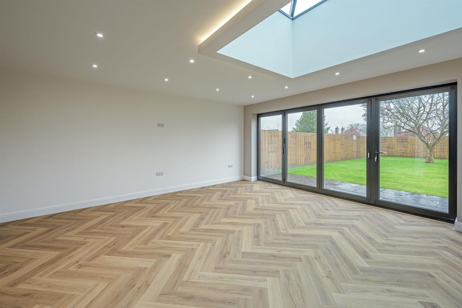 Richmond Park, Kingswinford, DY6 9AA