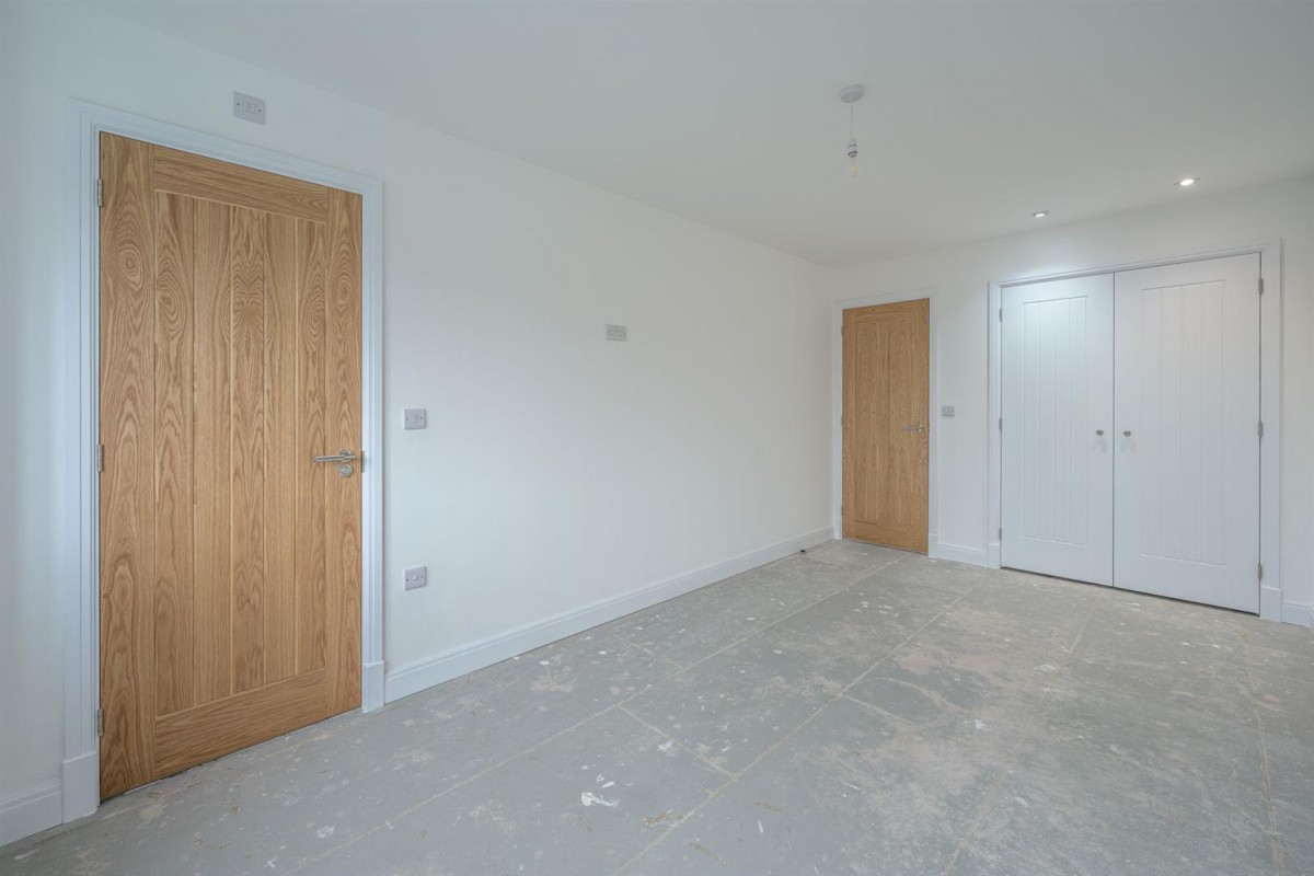 Richmond Park, Kingswinford, DY6 9AA