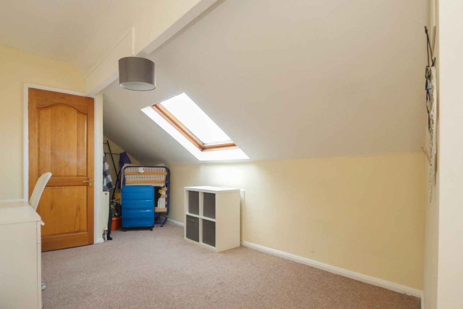 Salisbury Avenue, Armley, LS12 2AR