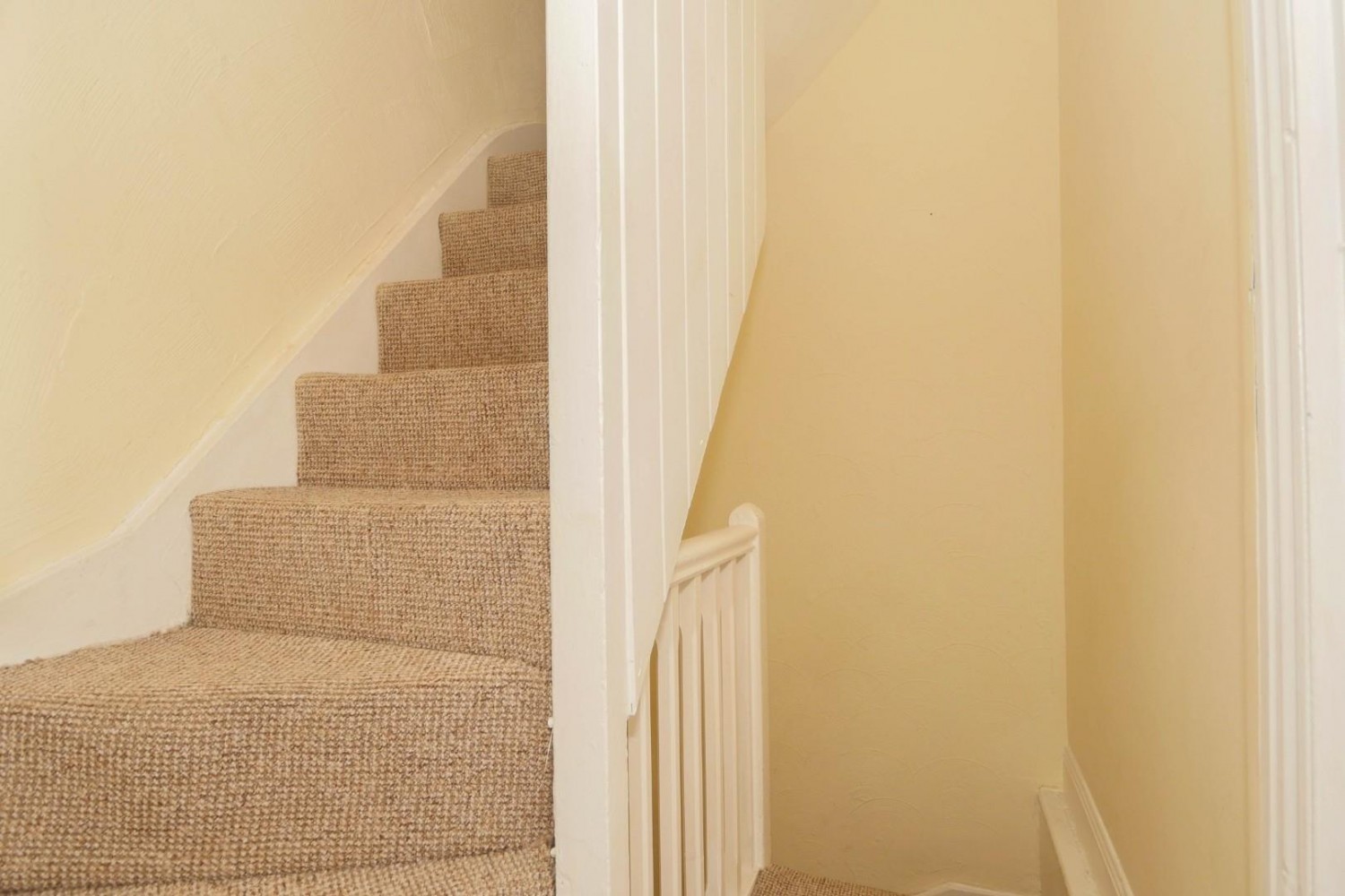 Salisbury Avenue, Armley, LS12 2AR