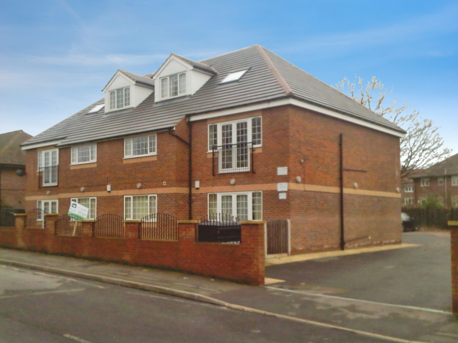 Cherry Tree Street, Hoyland, Barnsley, S74 9RG