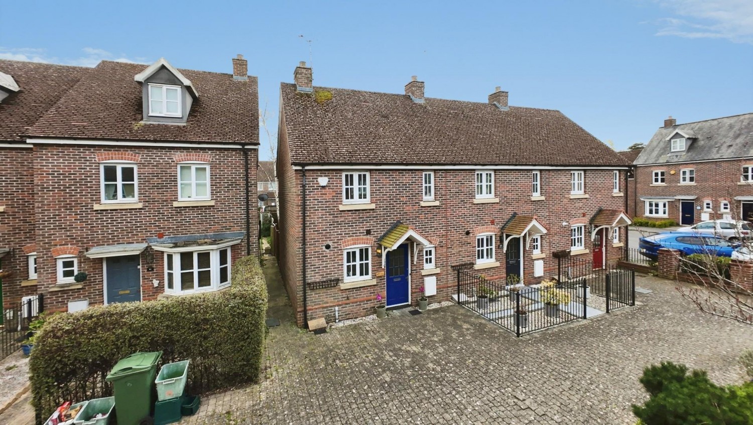 Acorn Gardens, Burghfield Common, Reading