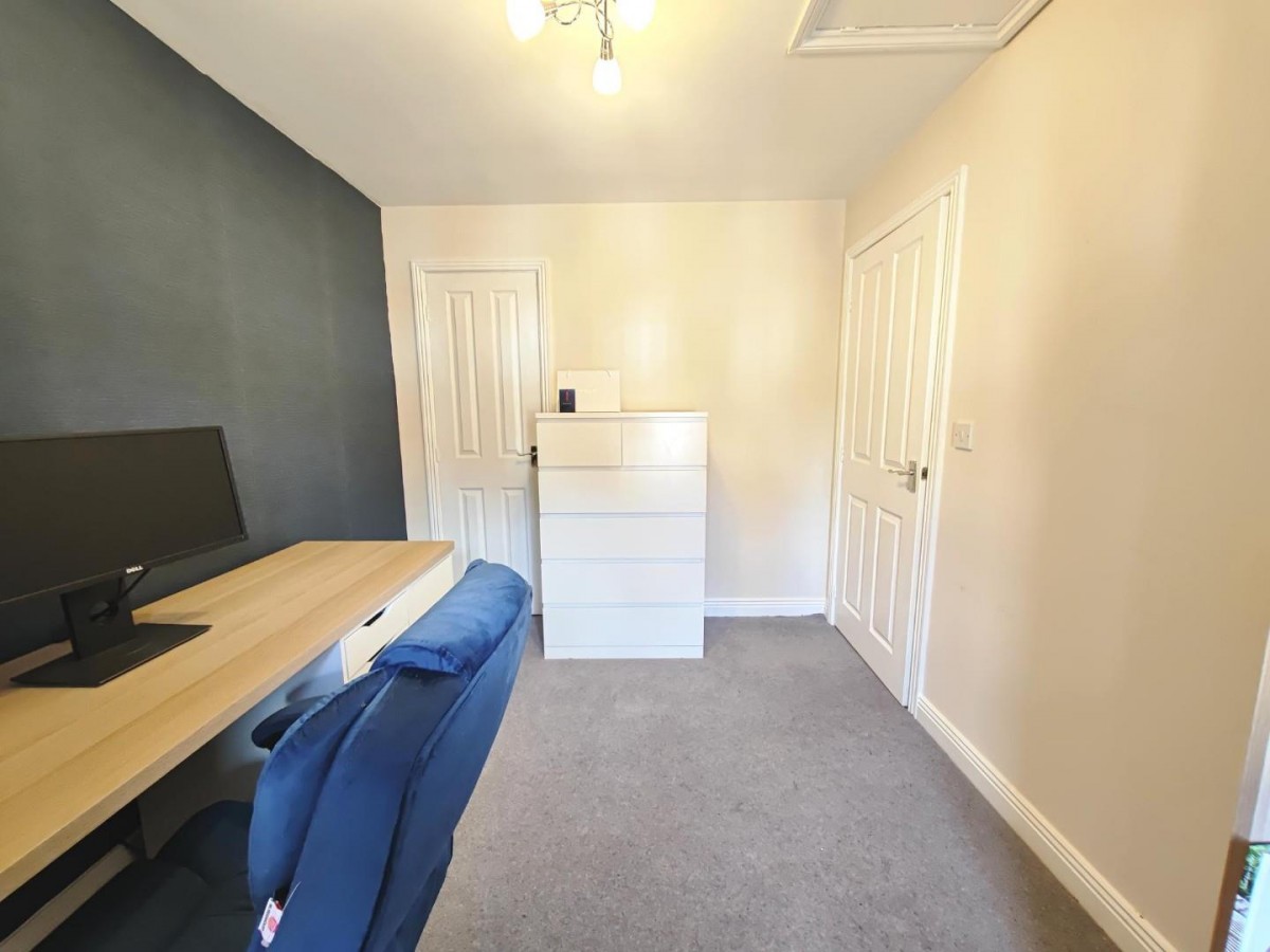 Acorn Gardens, Burghfield Common, Reading