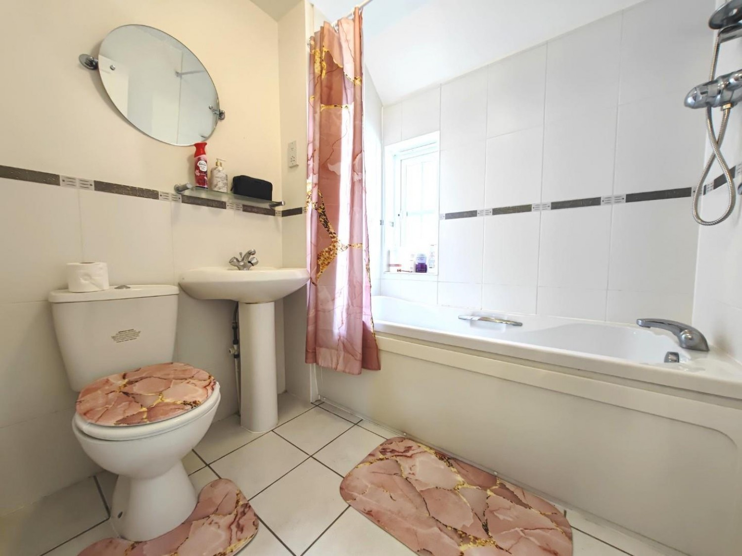 Acorn Gardens, Burghfield Common, Reading