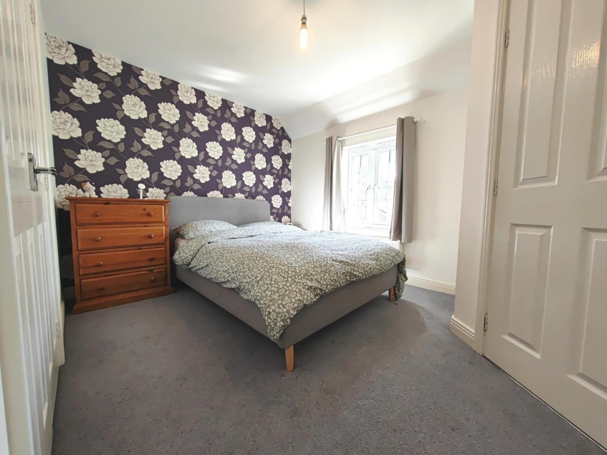 Acorn Gardens, Burghfield Common, Reading