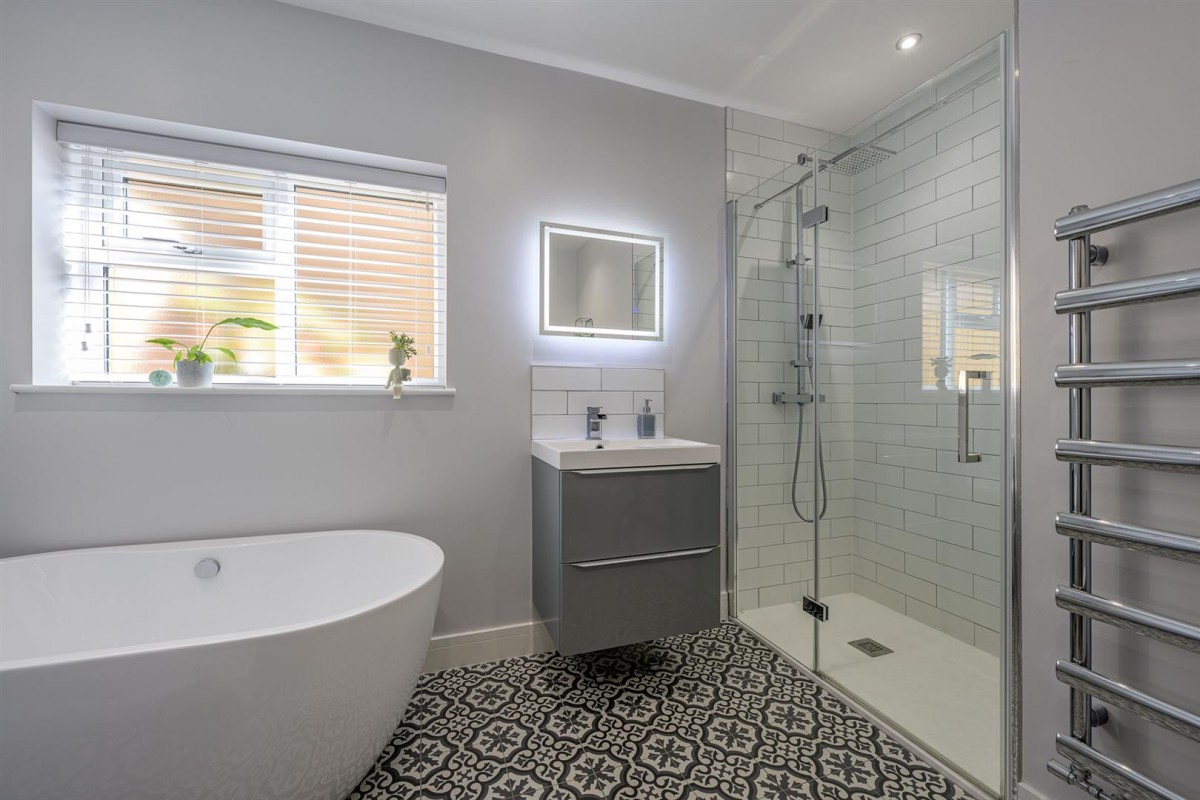 Pedmore Court Road, Stourbridge, DY8 2PH