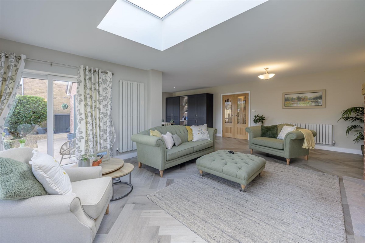 Pedmore Court Road, Stourbridge, DY8 2PH