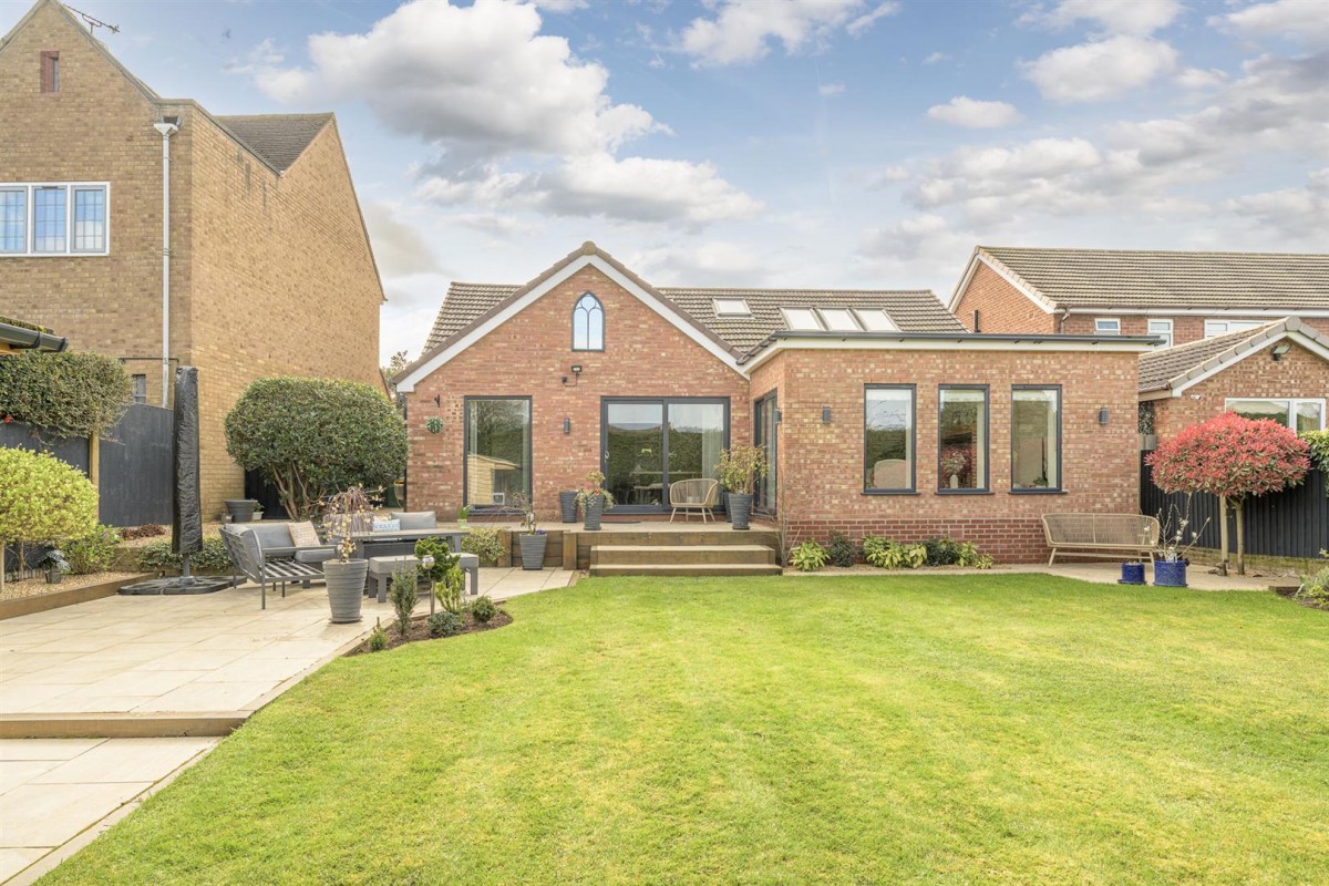 Pedmore Court Road, Stourbridge, DY8 2PH