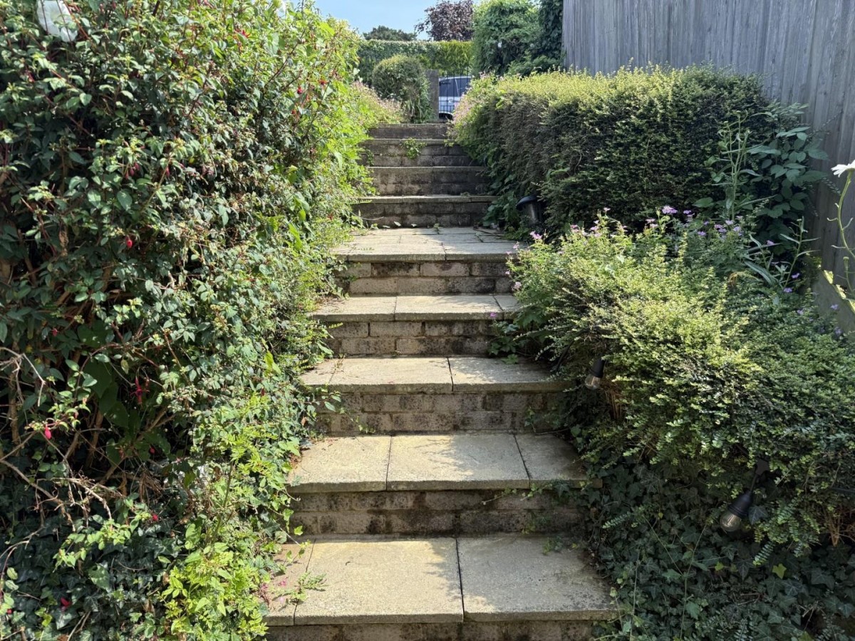 Cliff Road, Hythe