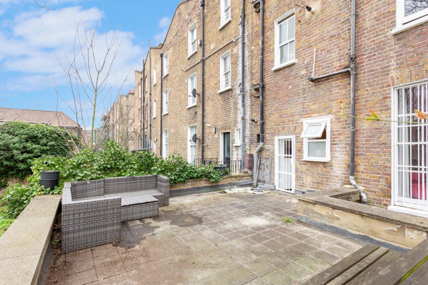 Albion Road, London, N16