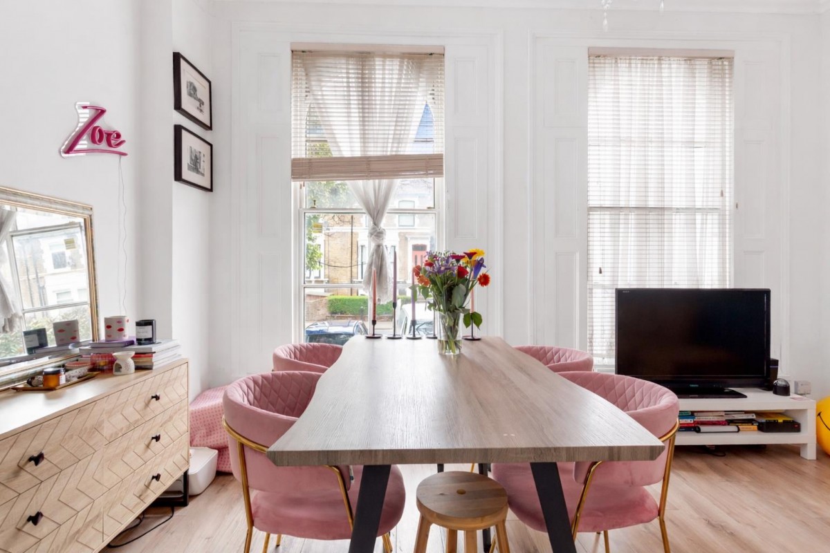 Albion Road, London, N16