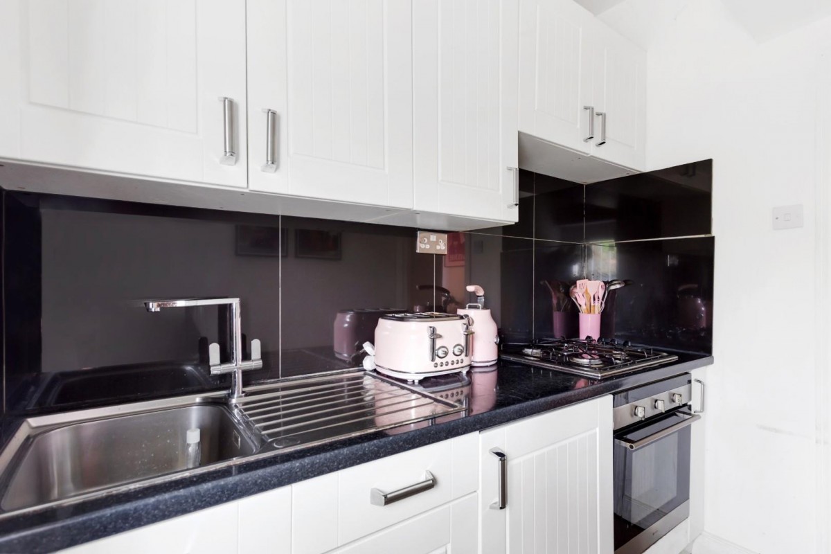 Albion Road, London, N16