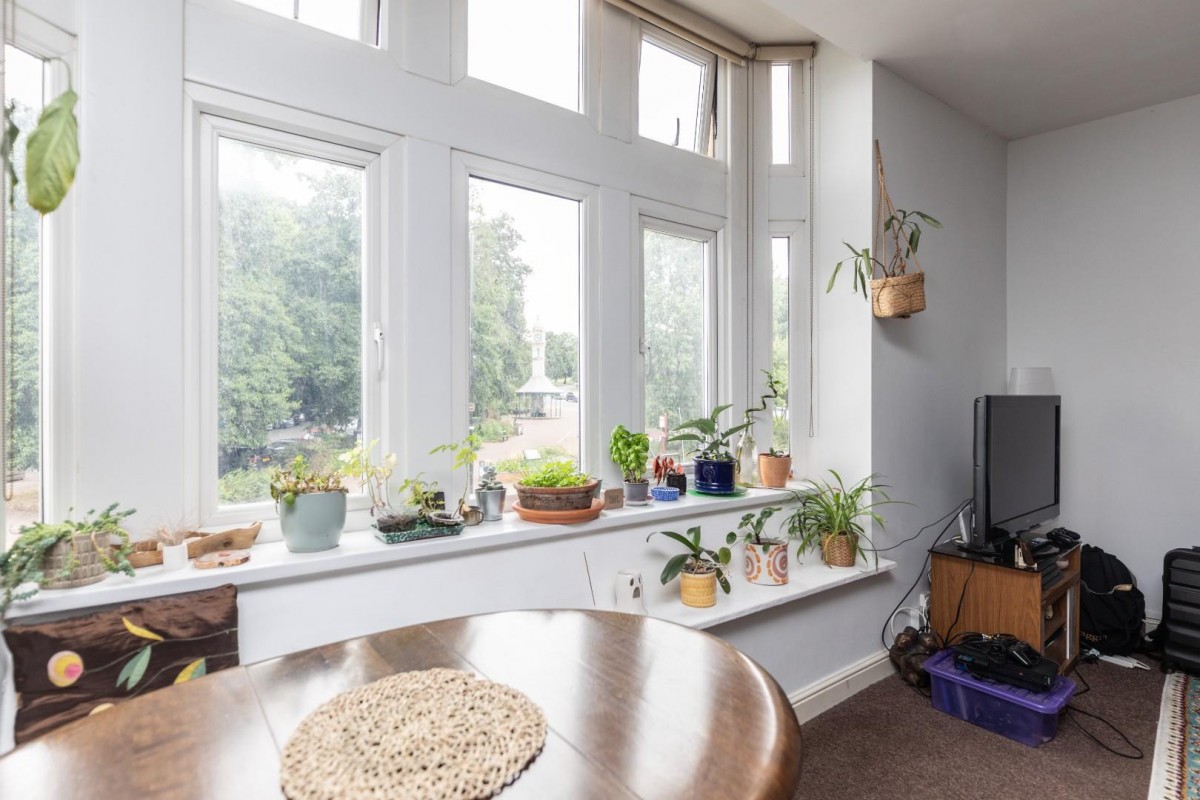 Roundhay Road, Leeds