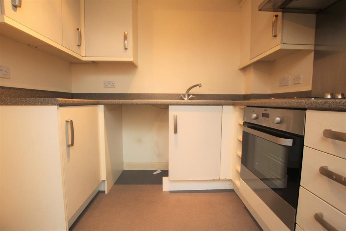 Dixon Close, Redditch, B97 6AJ