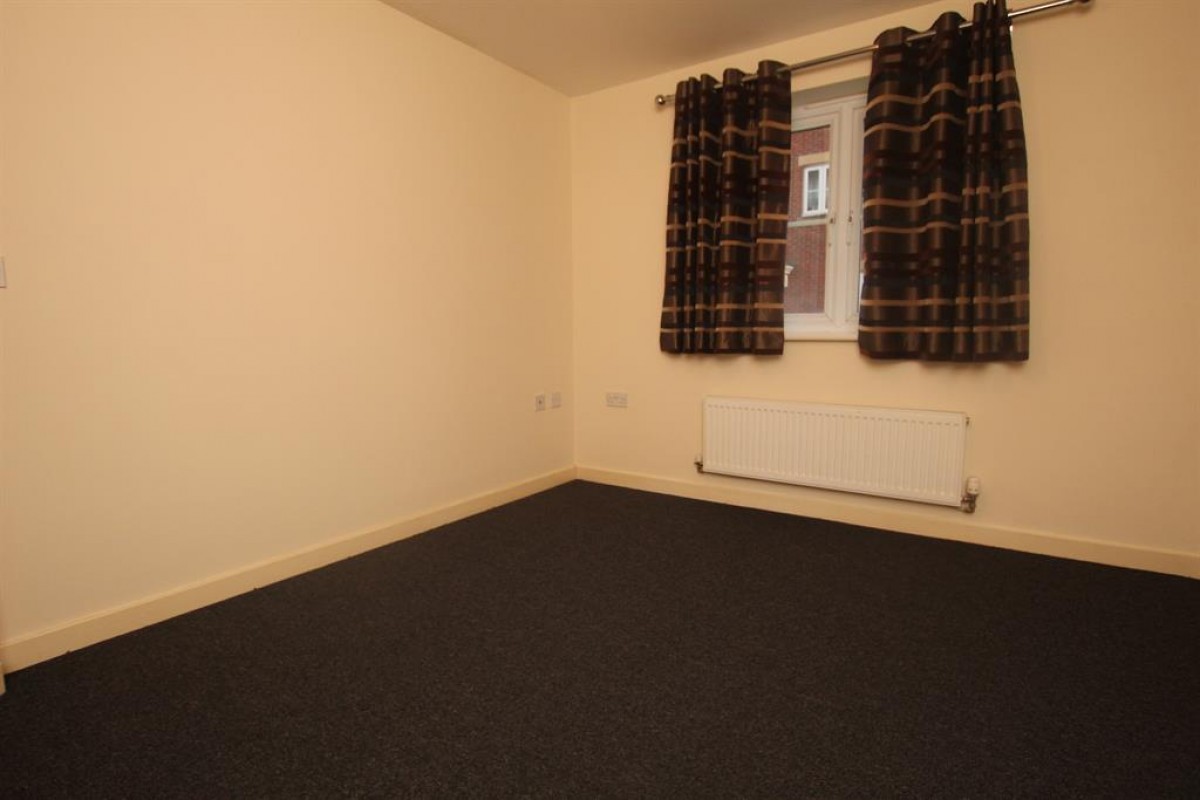 Dixon Close, Redditch, B97 6AJ
