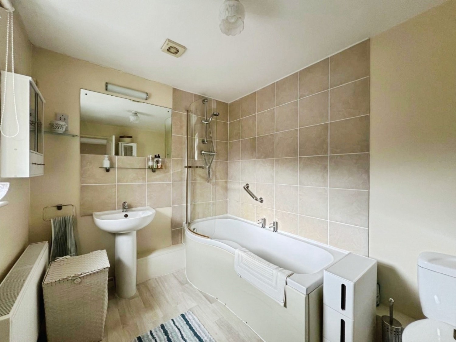 Kingshill, Dursley, GL11 5QE
