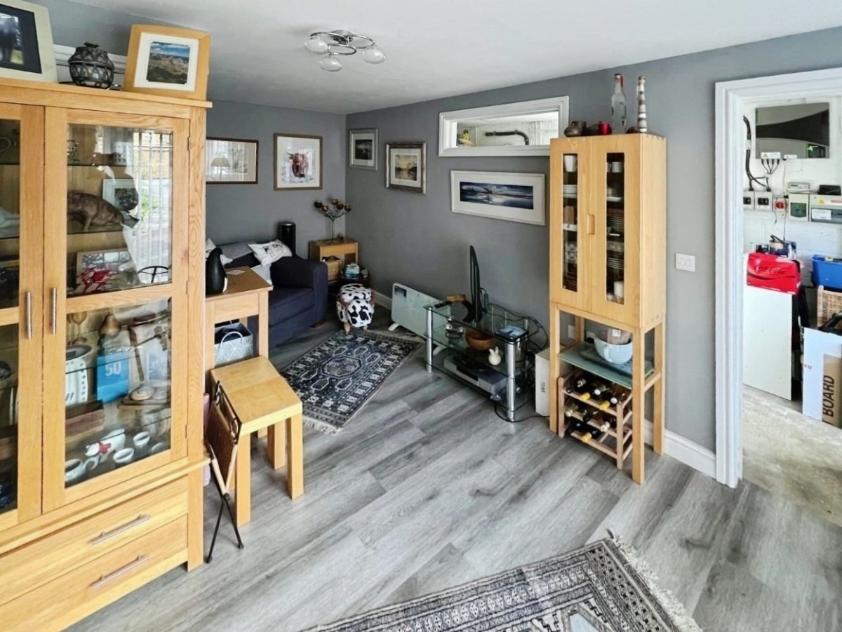 Kingshill, Dursley, GL11 5QE