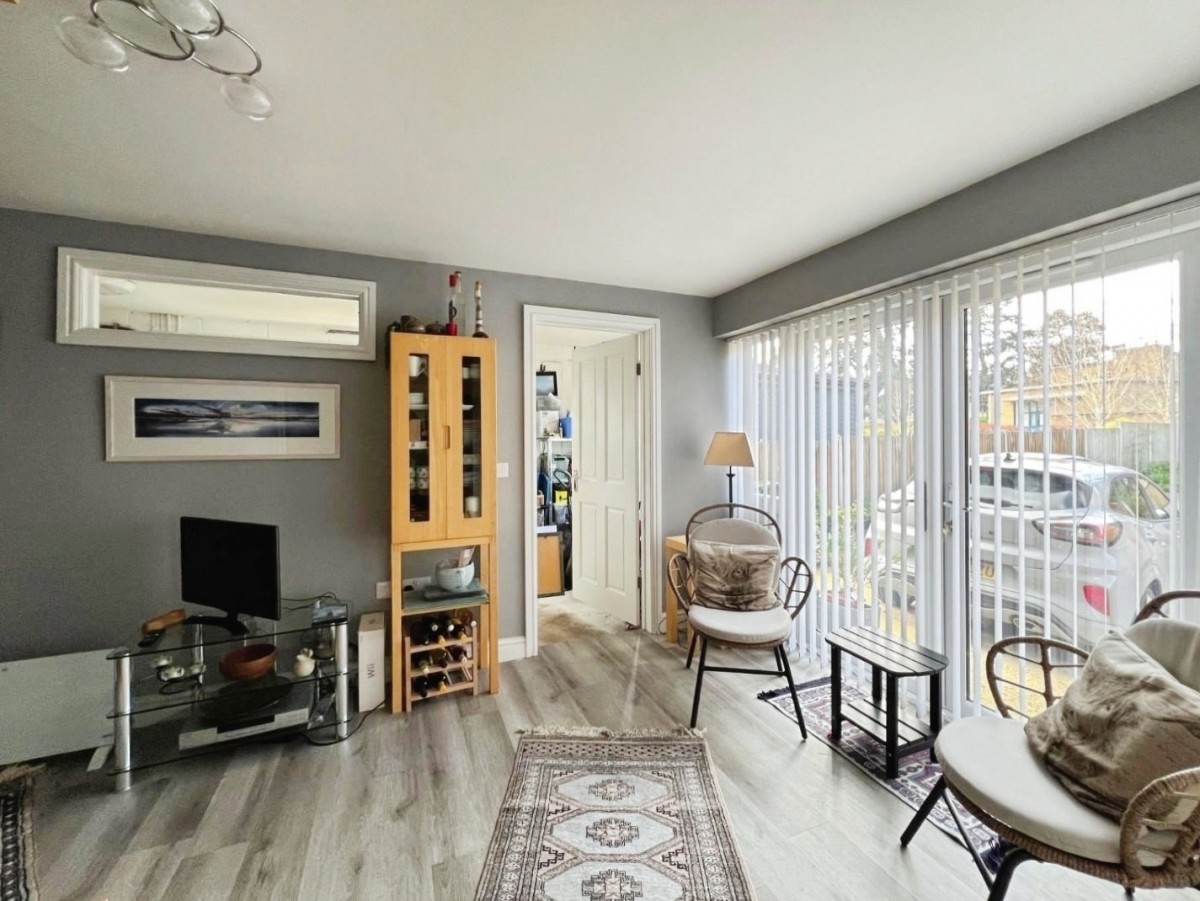 Kingshill, Dursley, GL11 5QE