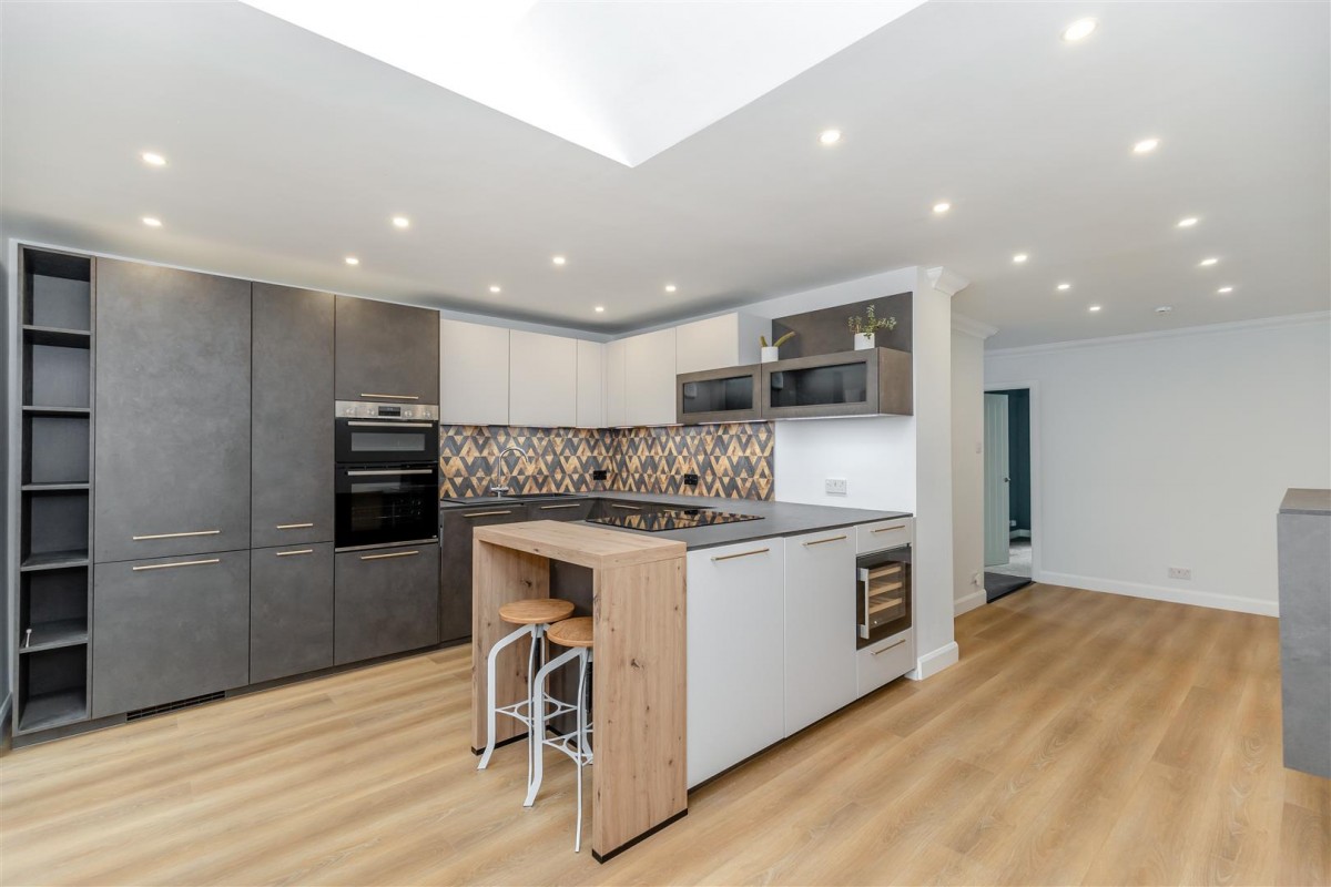Highlands Avenue, Strensall