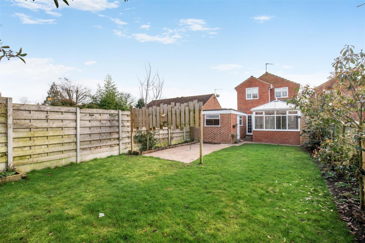 Highlands Avenue, Strensall