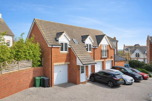 Coach House - Repton Park