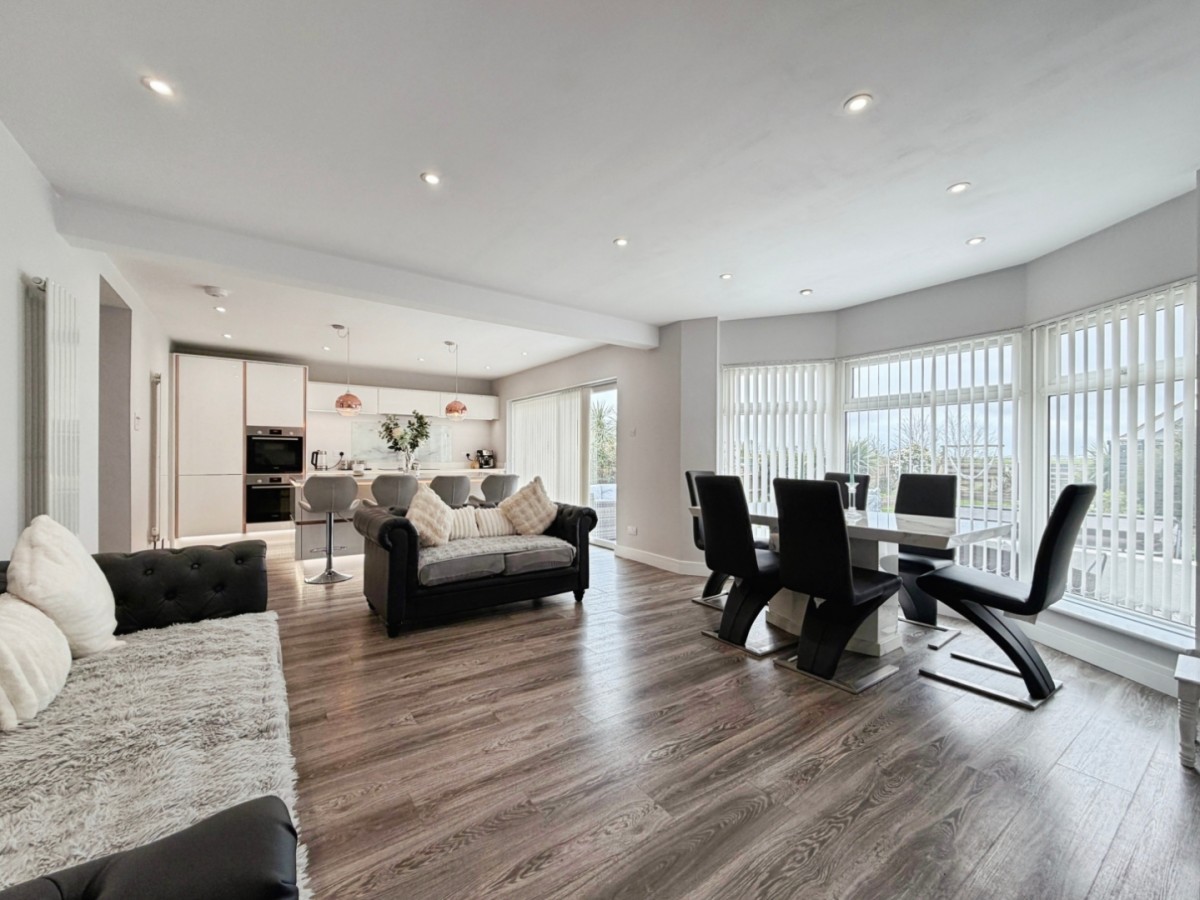 Merritt Road, Greatstone