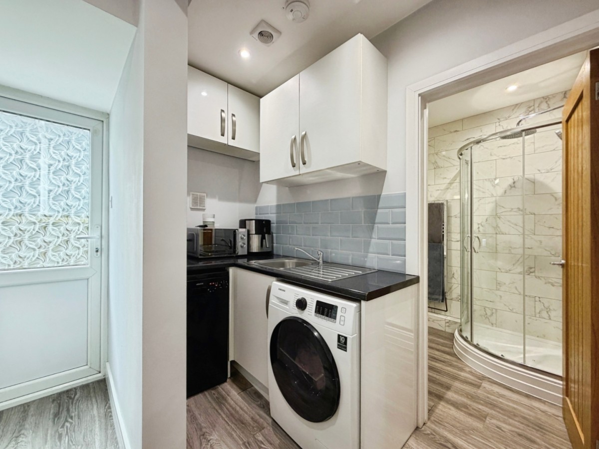 Merritt Road, Greatstone