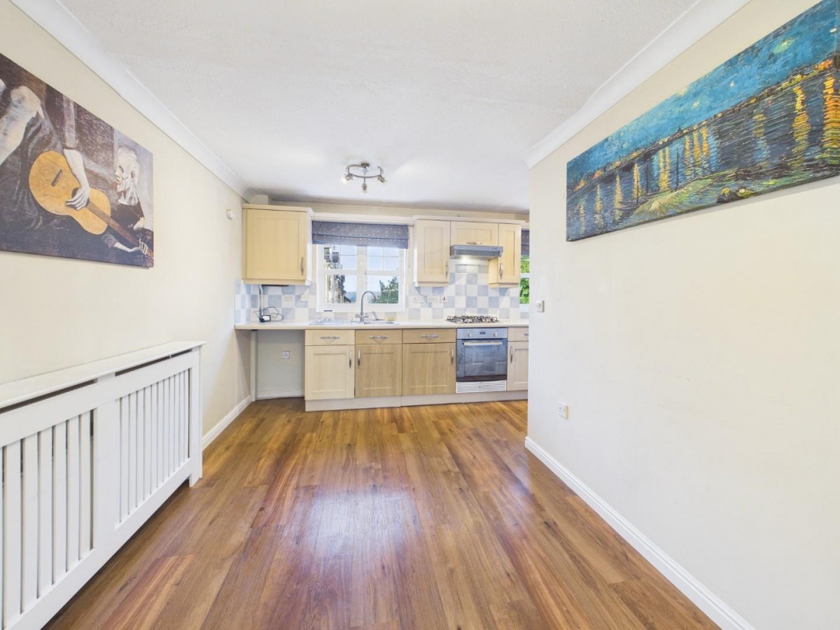 Whitestone Drive, East Morton