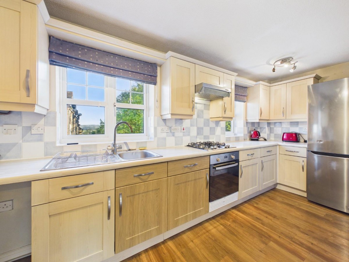 Whitestone Drive, East Morton