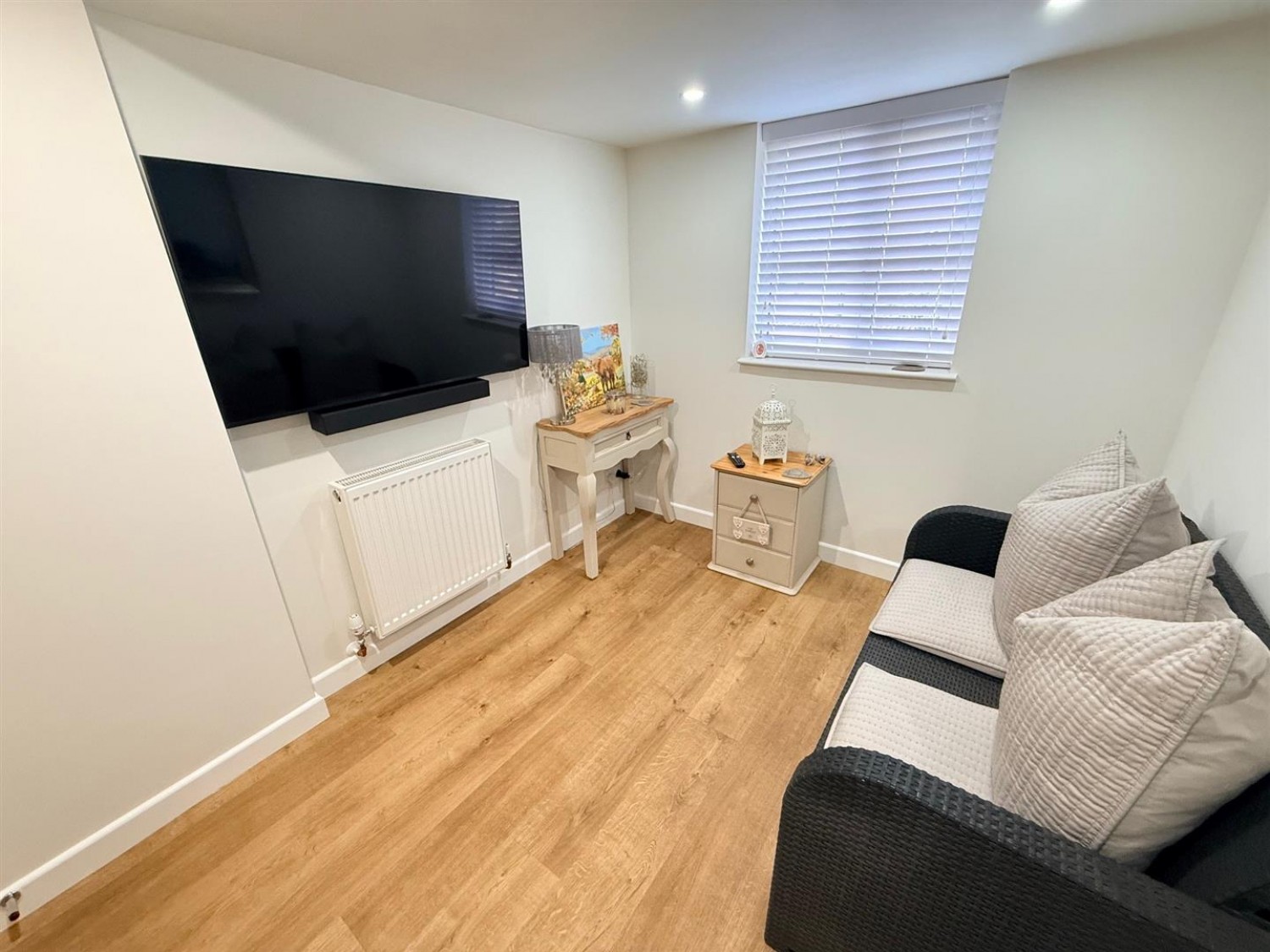 Laburnum Close, Kinver, Stourbridge, DY7 6BJ