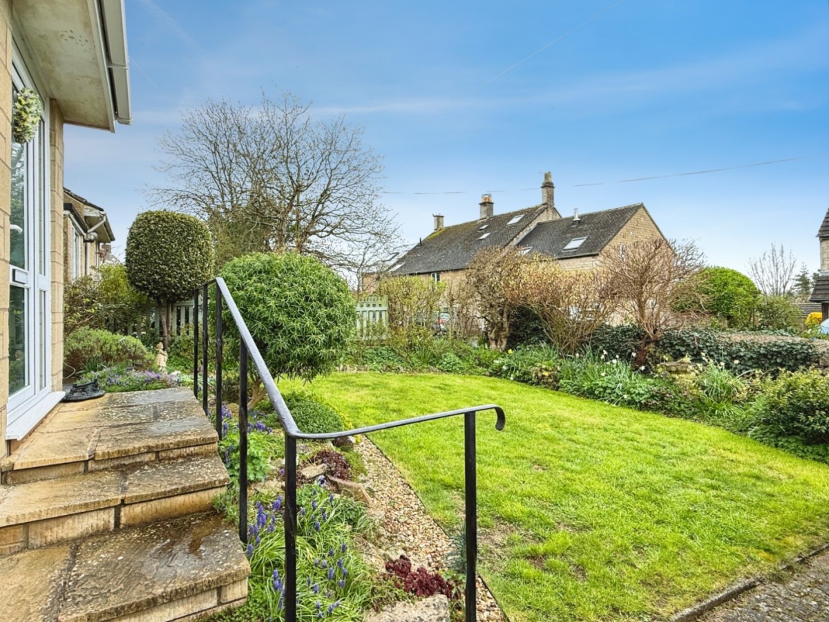 Dr Middletons Road, Chalford Hill, Stroud