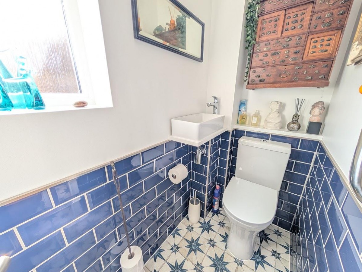 Jubilee Drive, Thornbury, Bristol