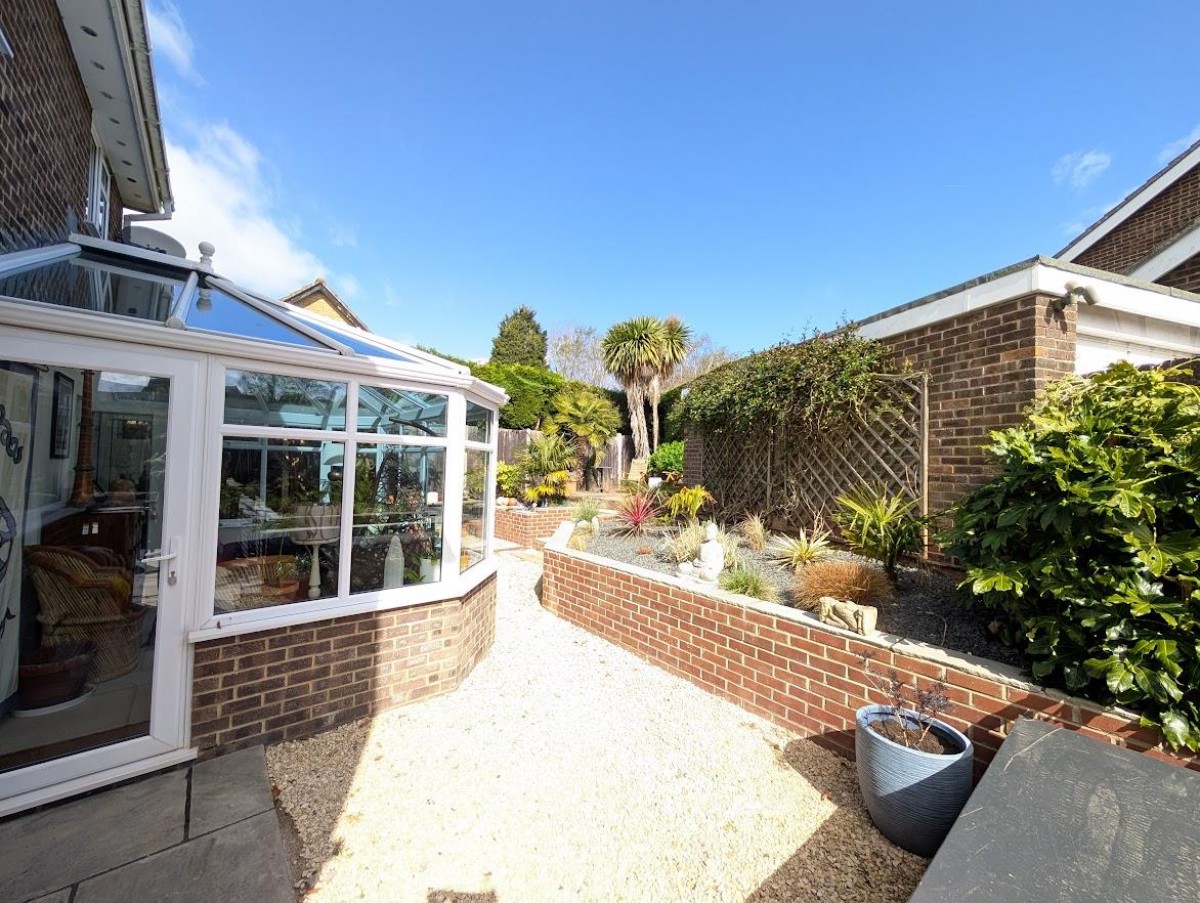 Jubilee Drive, Thornbury, Bristol