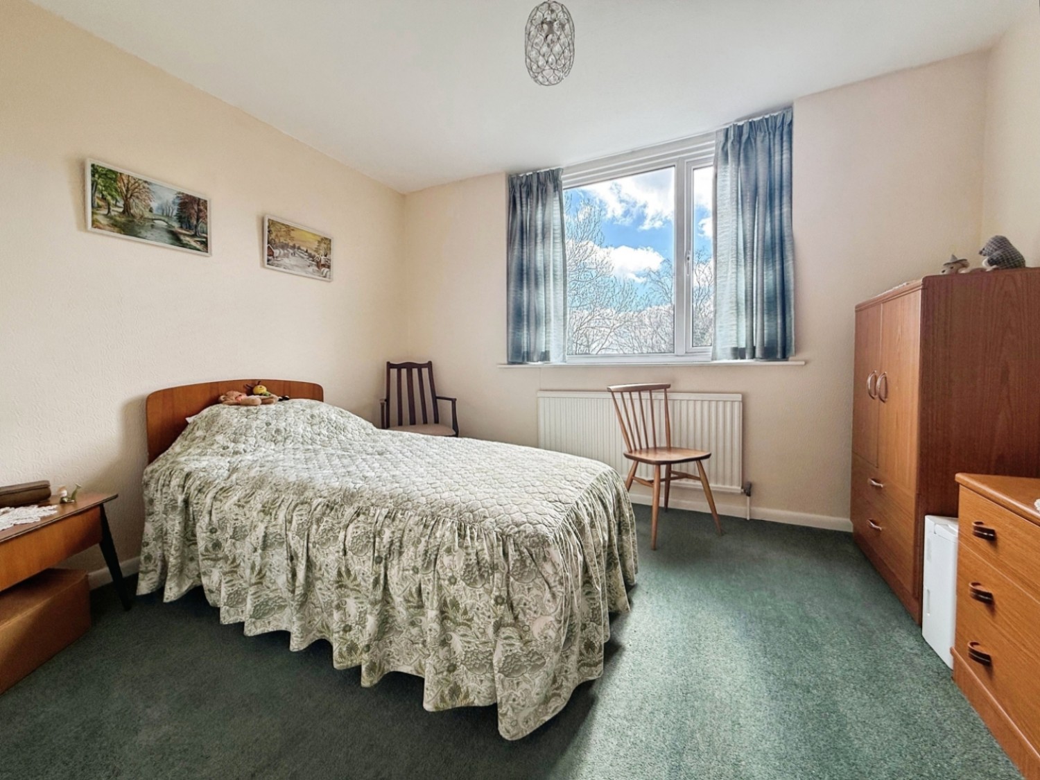 Oaks Lane, Sheffield, , S5 0TA