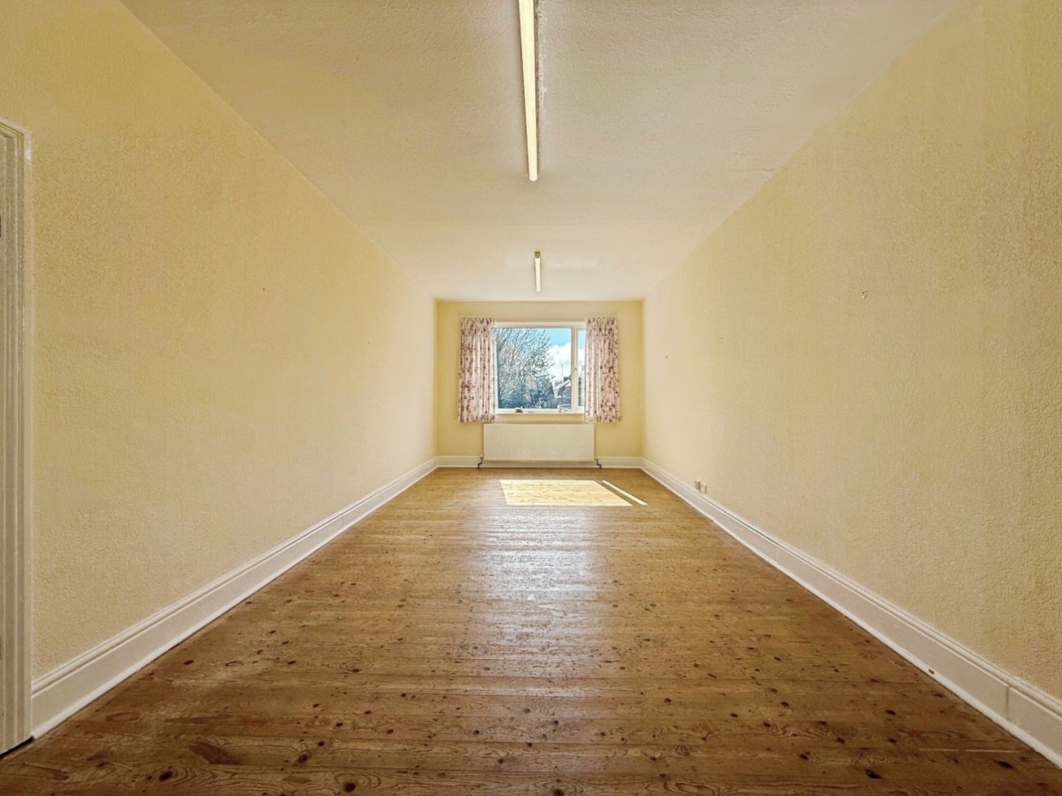 Oaks Lane, Sheffield, , S5 0TA