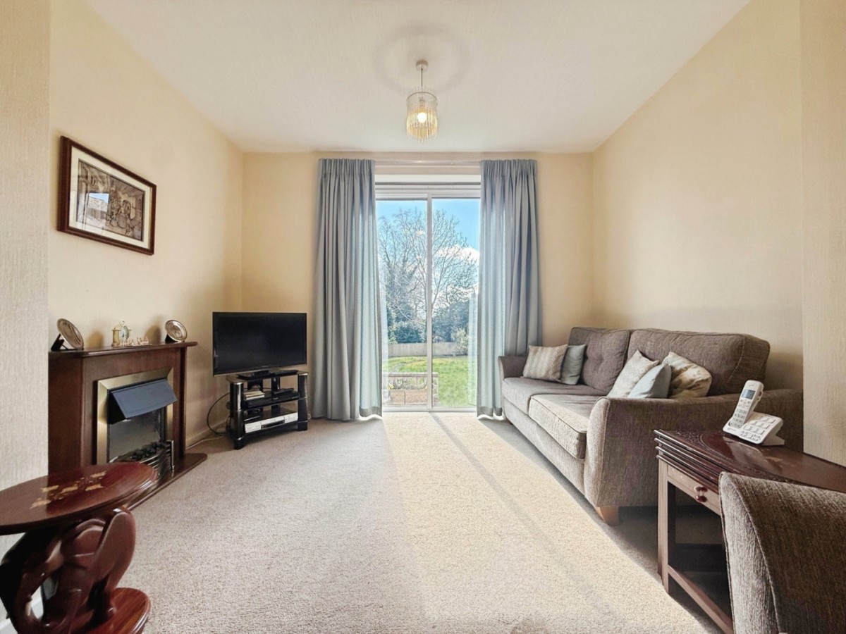 Oaks Lane, Sheffield, , S5 0TA