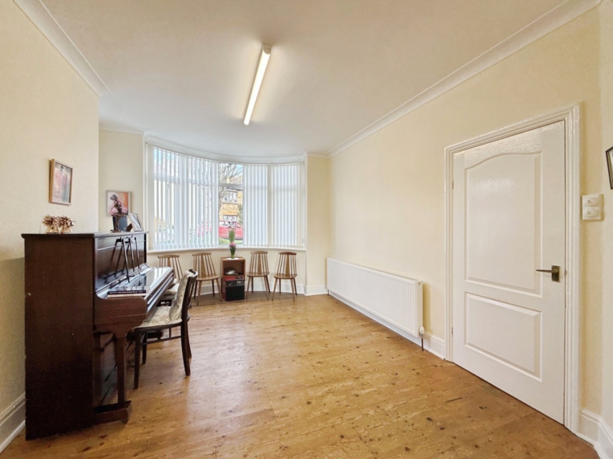 Oaks Lane, Sheffield, , S5 0TA