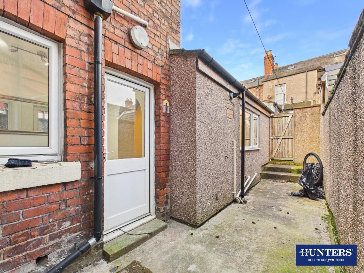 Clementina Terrace, Carlisle, CA2