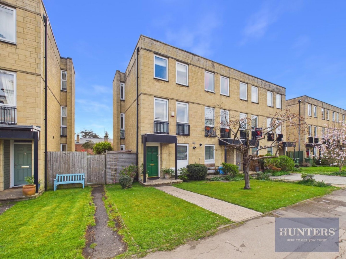 East Approach Drive, Cheltenham