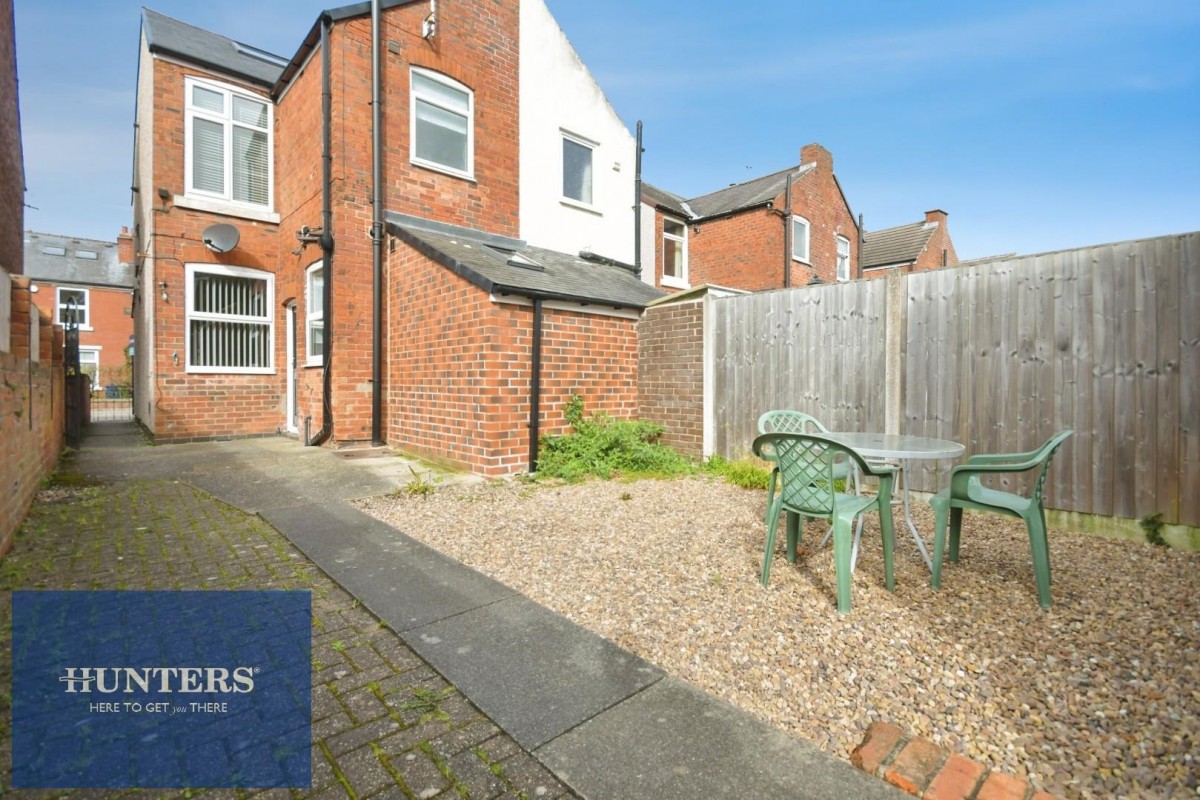 Heaton Street, Brampton, Chesterfield, S40 3AQ