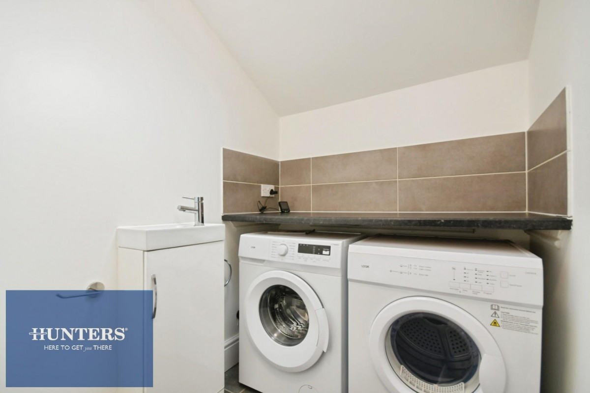 Heaton Street, Brampton, Chesterfield, S40 3AQ