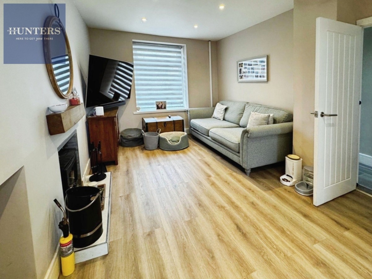 High Street, Heol-Y-Cyw, Bridgend, CF35 6HY