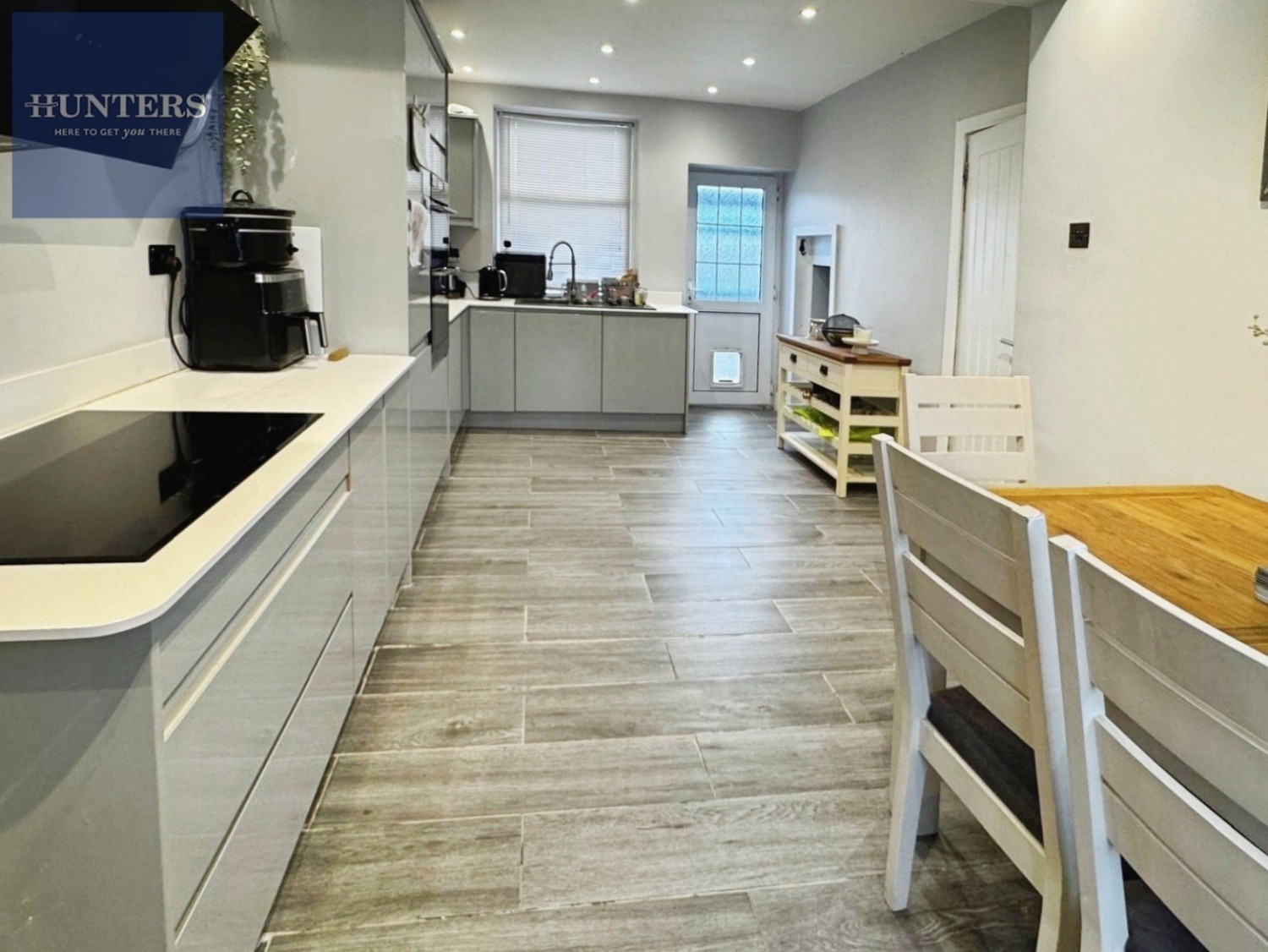 High Street, Heol-Y-Cyw, Bridgend, CF35 6HY