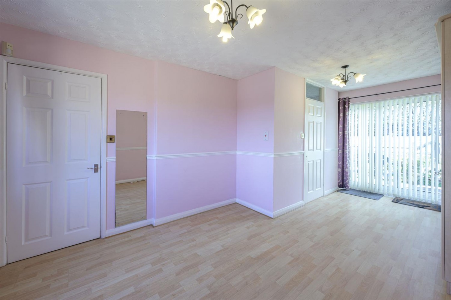 4 bedroom House for sale in Elmwood Road, Stourbridge, DY8 5JL