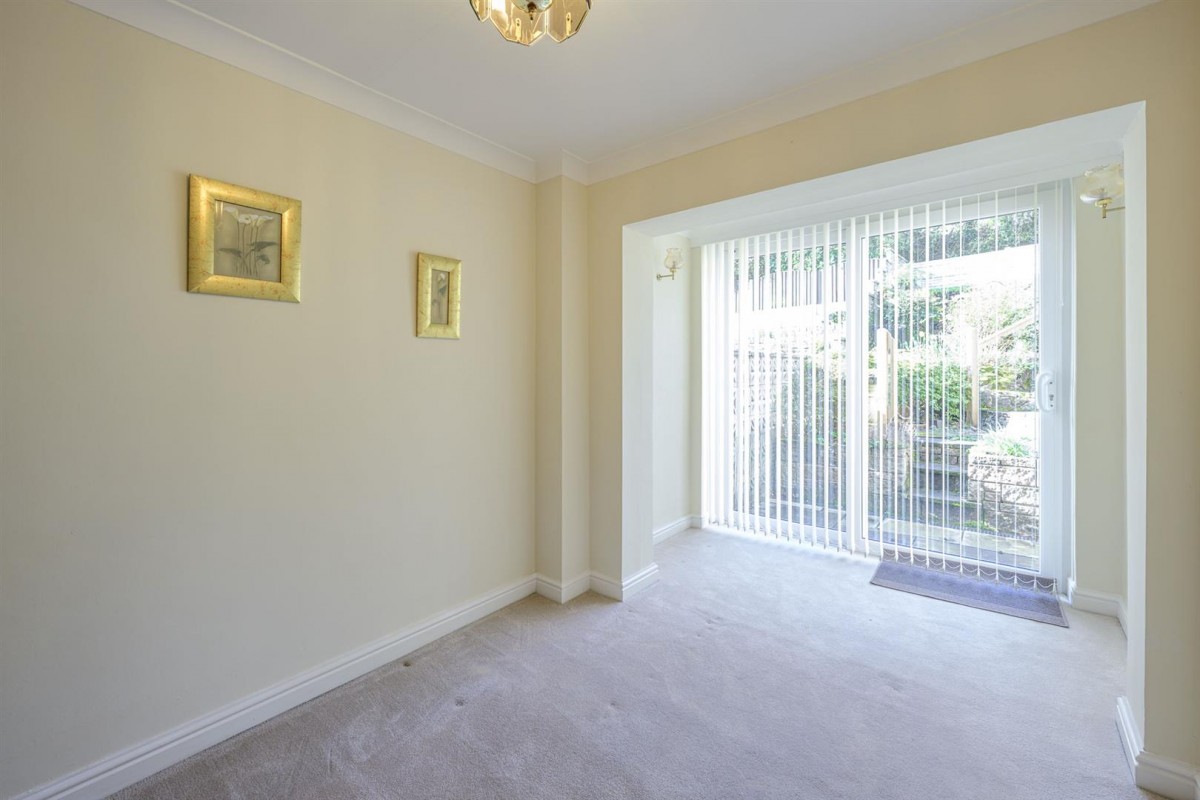 Elmwood Road, Stourbridge, DY8 5JL