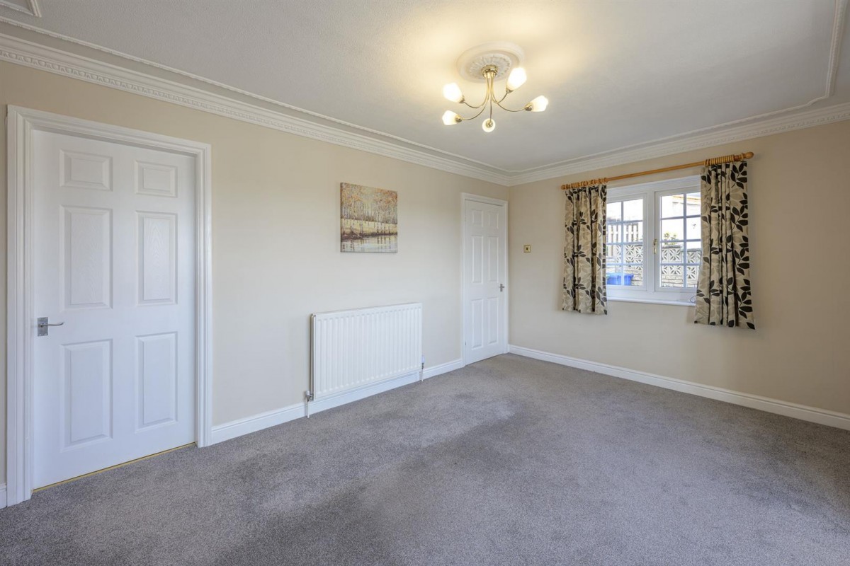 Elmwood Road, Stourbridge, DY8 5JL